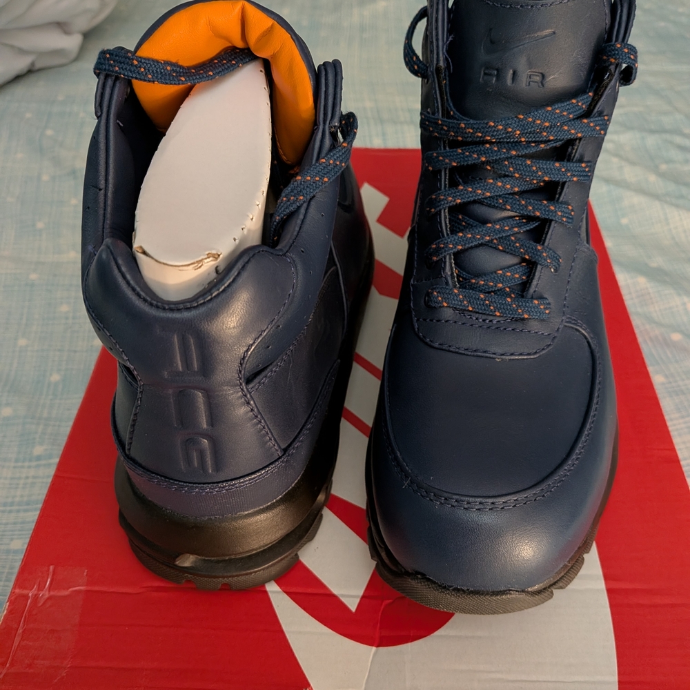 Nike Air Max ACG Goadome Boots. Team Navy, Orange. - Picture 7 of 10